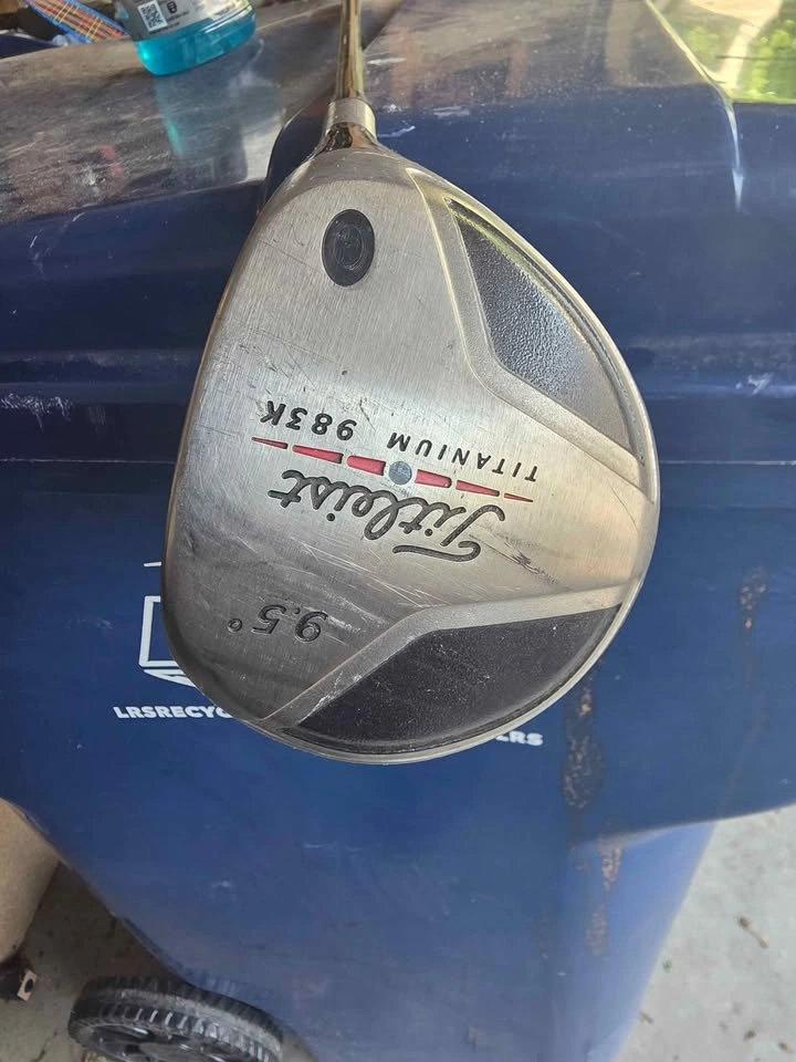 Titleist driver - photo 2