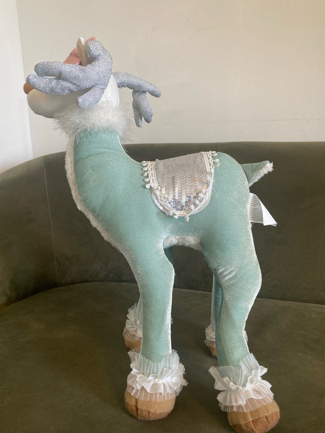 Holiday Reindeer Decorative Figure - photo 2