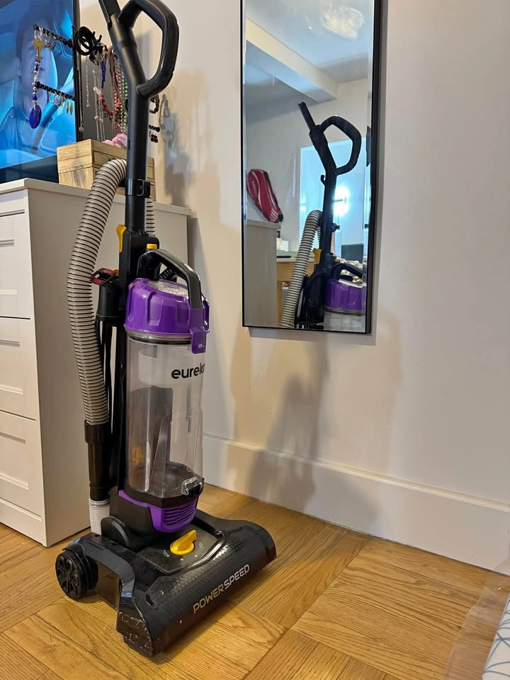 Eureka gently used Power vacuum