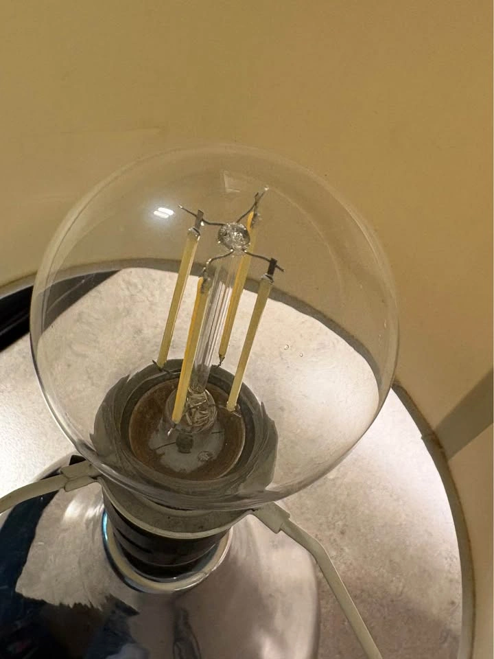 Pair of Contemporary Chrome Teardrop Table Lamps (14”) - photo 3