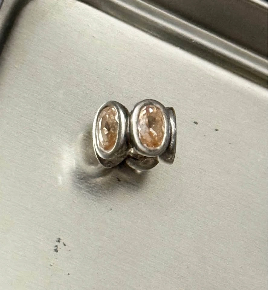 Pandora Champagne Zirconia Charm - photo 3