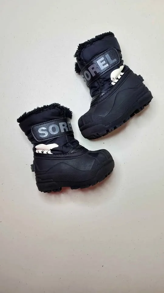 Sorel Winter Boots - Size 5 Toddlers thumbnail