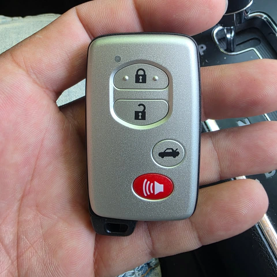 Toyota Push Start Remote Key Fob Camry Avalon RAV4 Highlander - photo 4