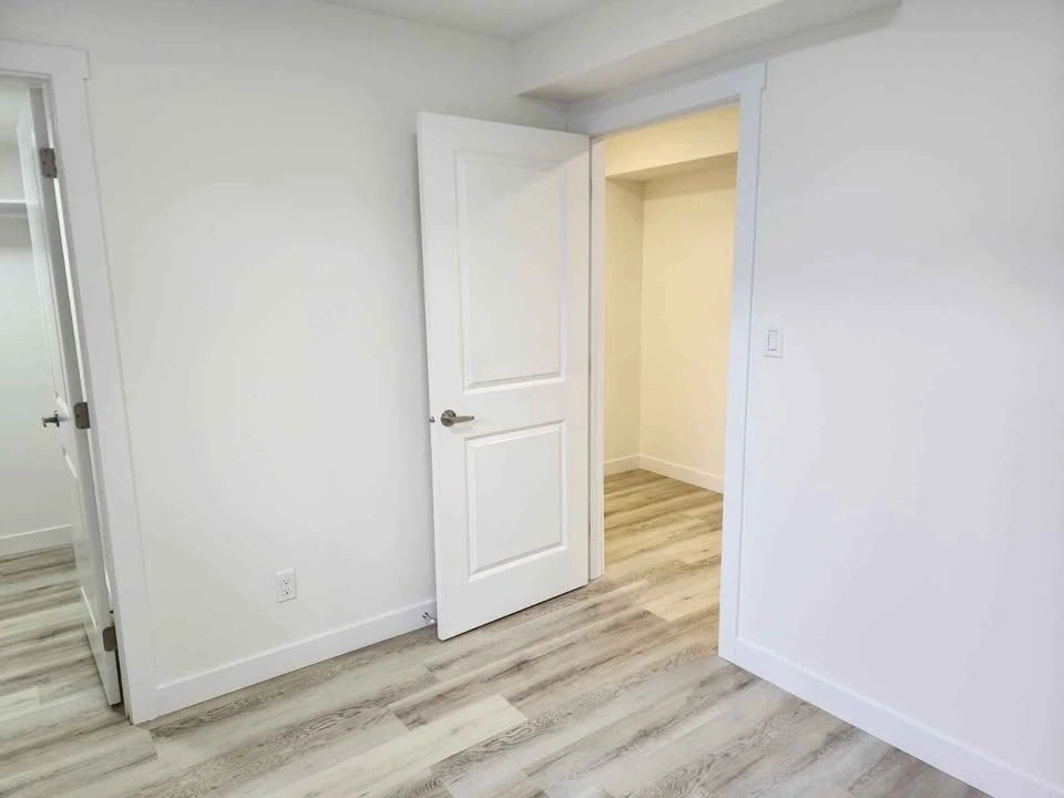 2 Beds 1 Bath Apartment - photo 4