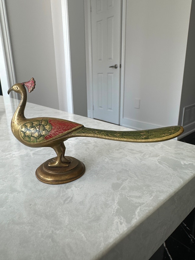 Vintage mid-century brass peacock figurine - photo 2