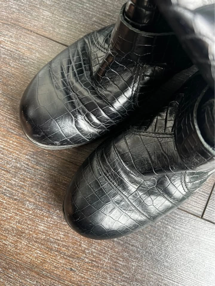Jimmy Choo Black Leather Moto Boots 39.5 - photo 3