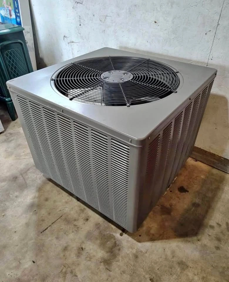 Ruud (Rheem) 2.5 Ton Central Air Conditioner