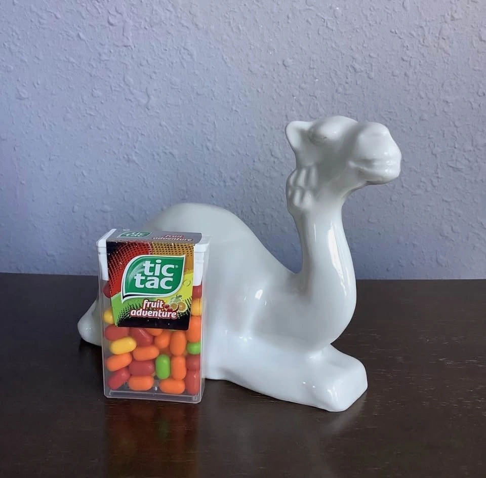 Vintage Naaman Fine Porcelain Camel Figurine - photo 4