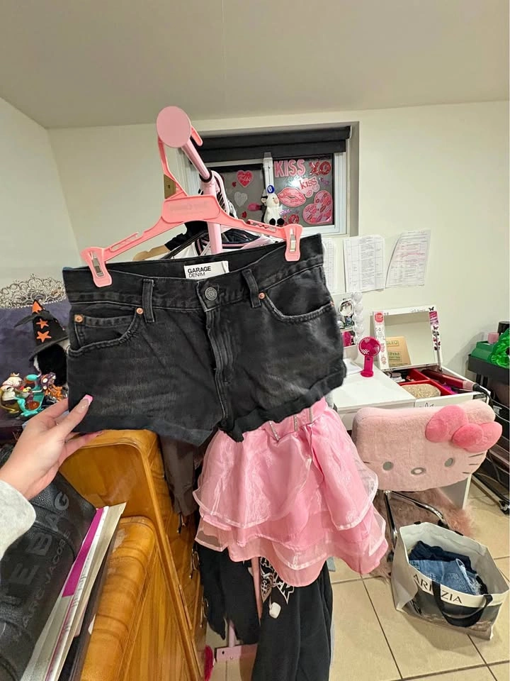 Garage low wasted shorts