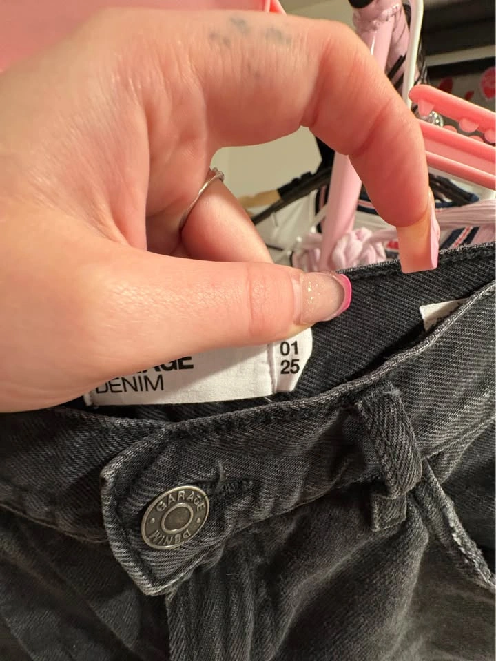 Garage low wasted shorts - photo 3