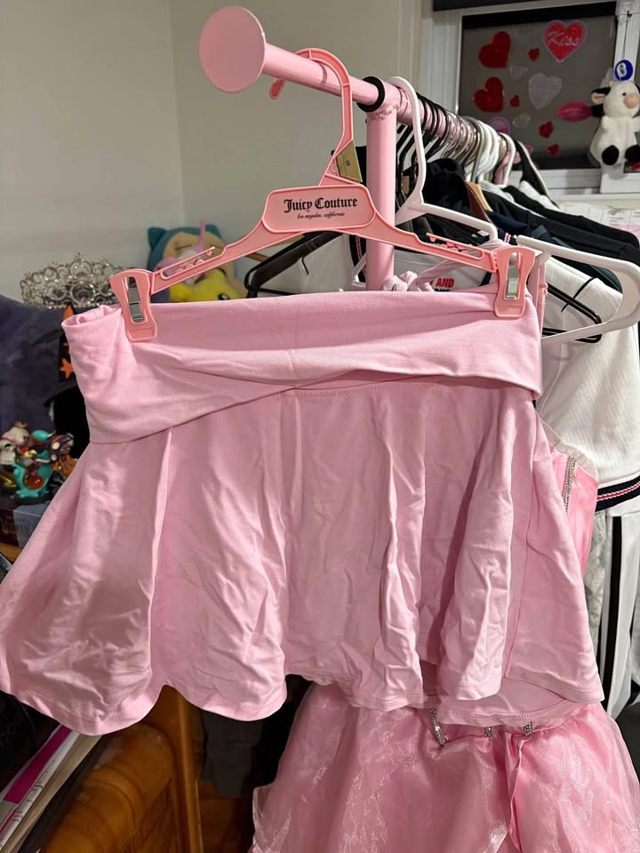 VS PINK skort and top