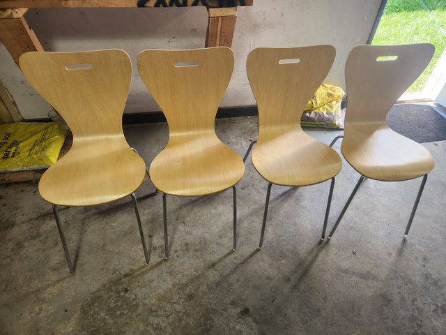 Stacking chairs 4