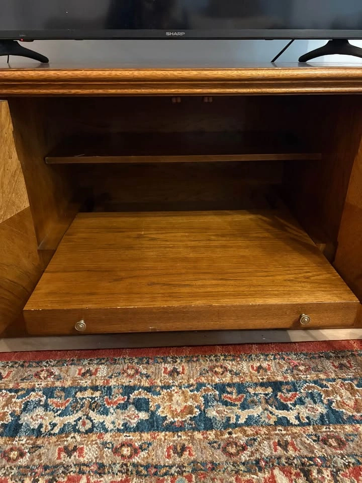 Vintage Mid-Century Style Wooden Credenza - photo 5