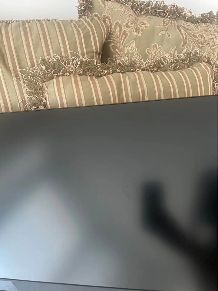 Samsung Odyssey G3 180hz Gaming Monitor - photo 2