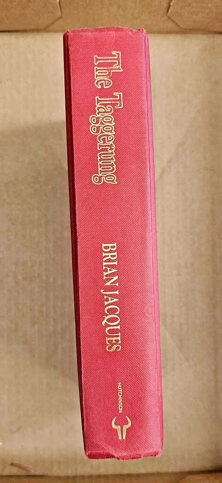 Rare 2001 UK First Edition The Taggerung by Brian Jacques