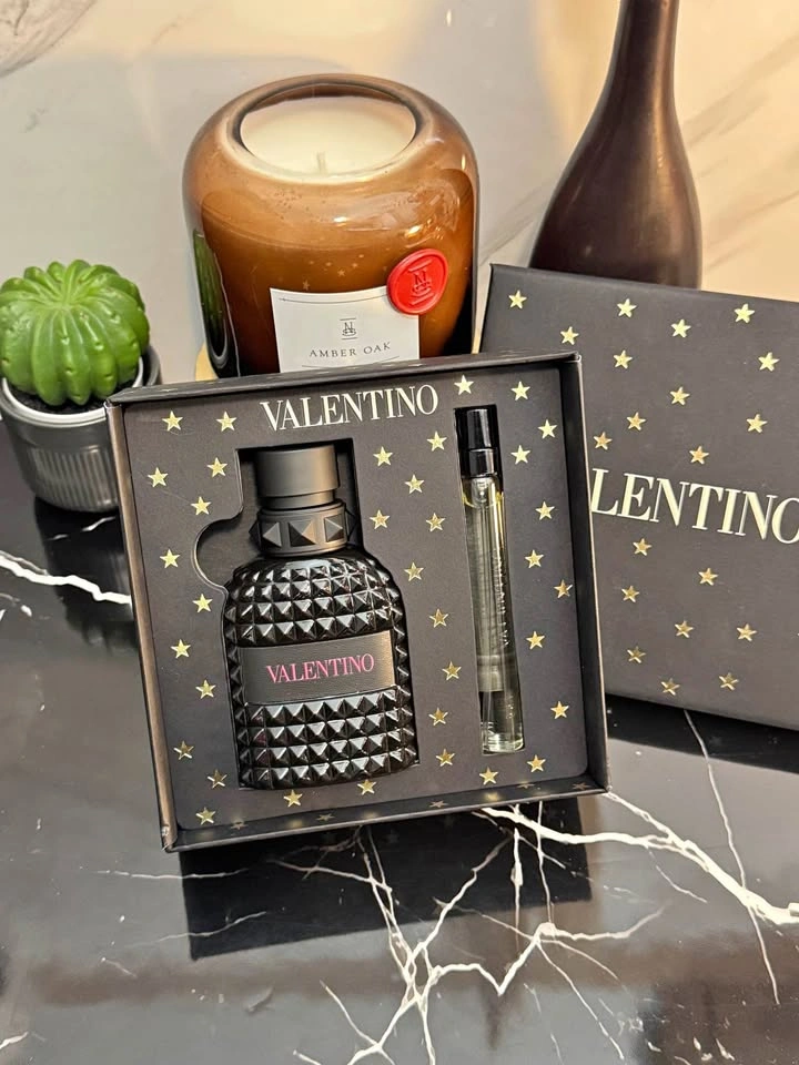 Valentino Uomo Born In Roma Extradose Perfume Gift Set