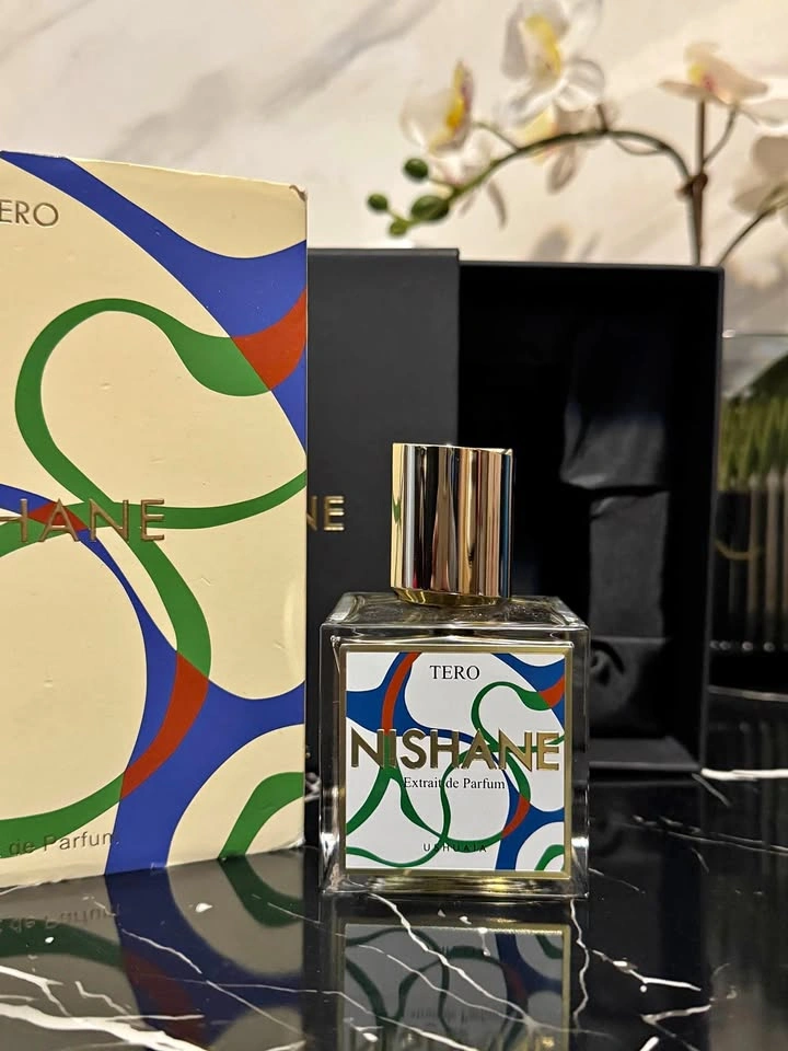 Nishane Tero Extrait Perfume with full presentation
