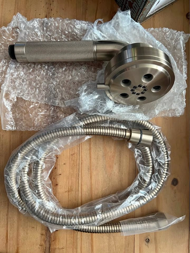 New Brizo Litze Luxury Hand Shower Wand & Hose – Luxe Gold