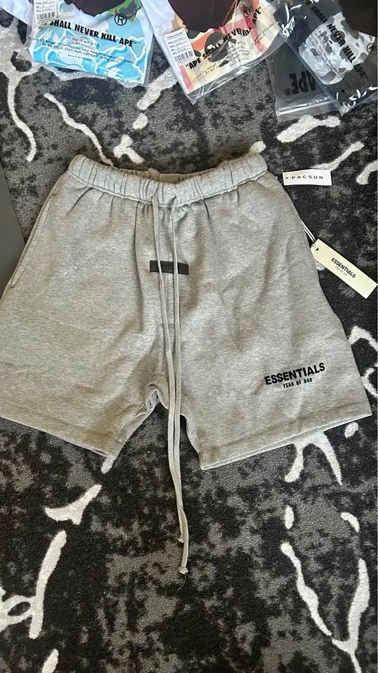 Essentials Shorts