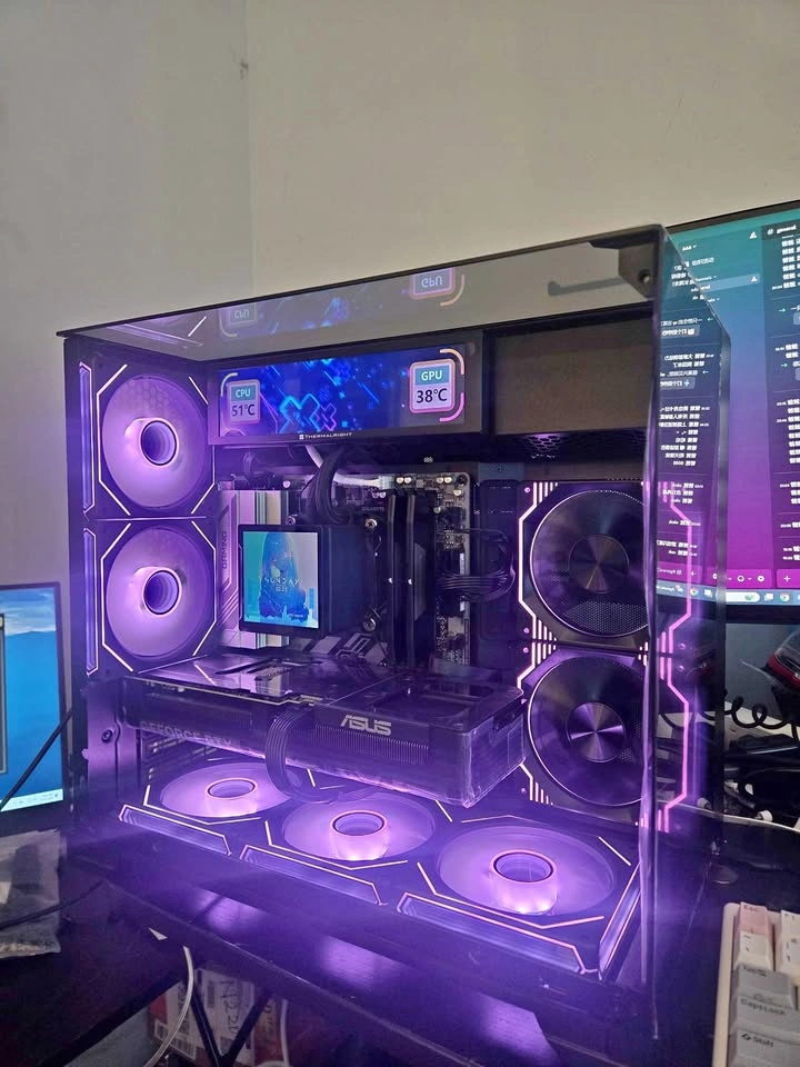 Brand new 5070 pc with 9800x3d gaming pc