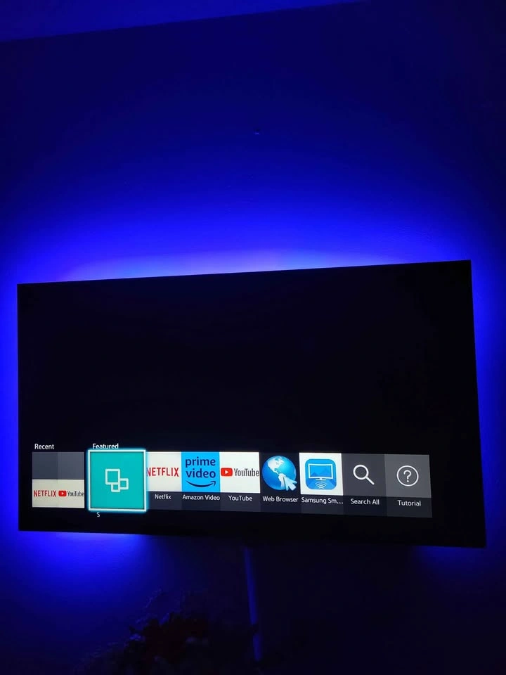 Samsung Smart TV with Wi-Fi Built in 40" Full HD - photo 2