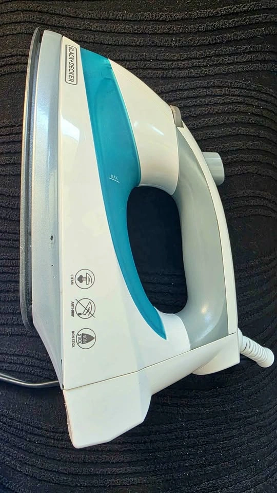 Black+Decker Steam Iron