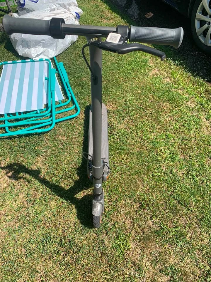 Segway Ninebot Electric KickScooter - photo 3