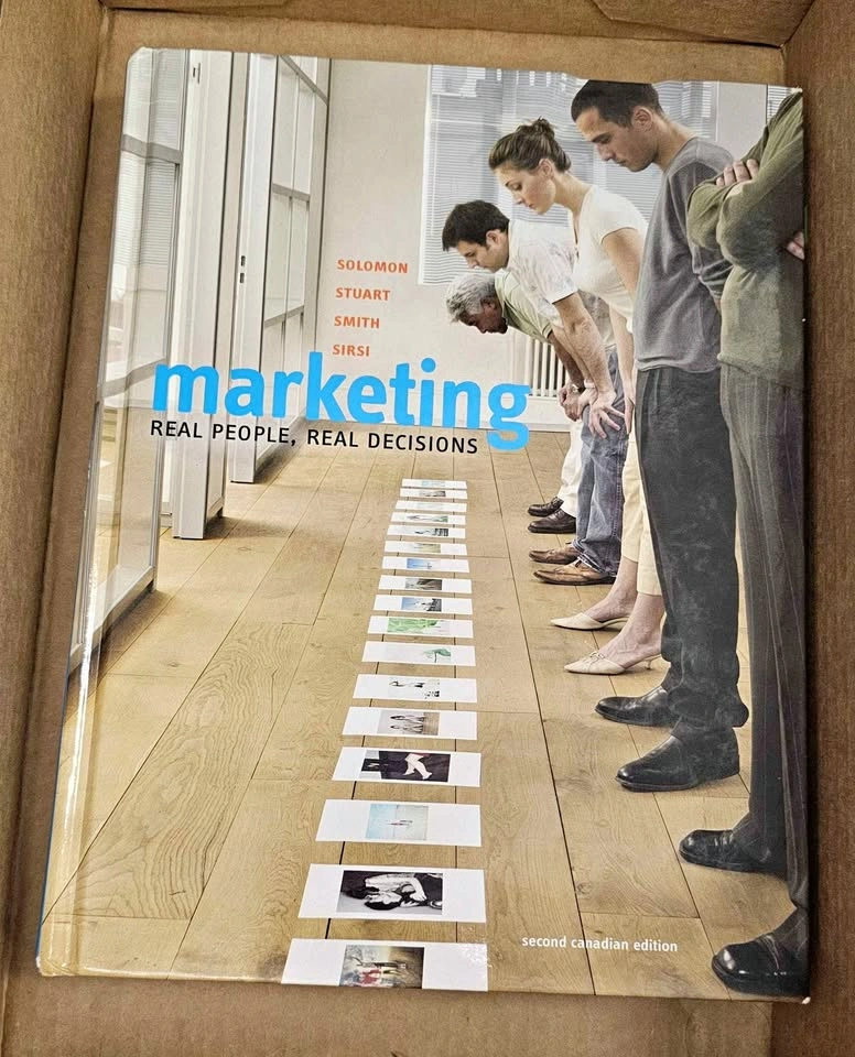 Hardcover Marketing: Real People, Real Decisions Canadian Ed