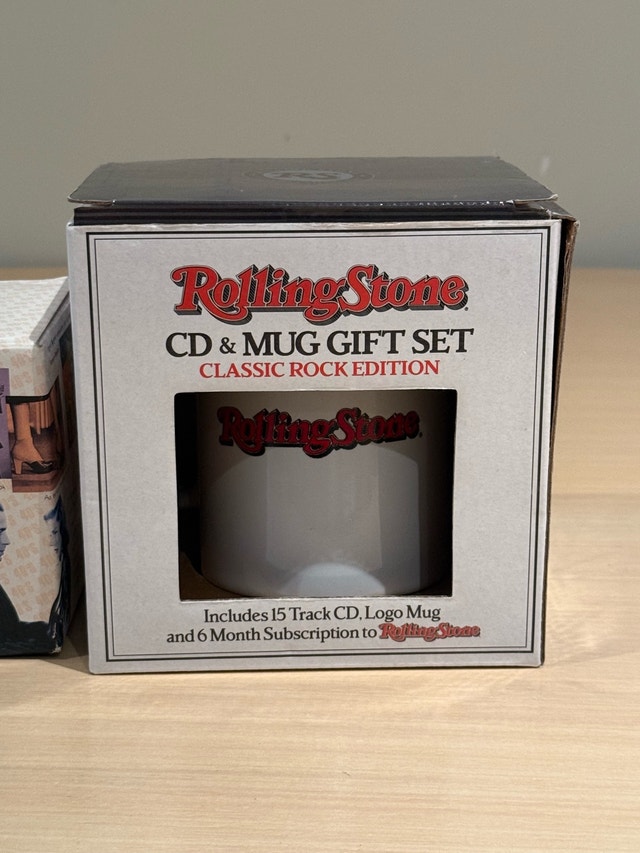 Rolling Stone CD and Mug Gift Set and 1940s Yesteryears Mug - photo 2