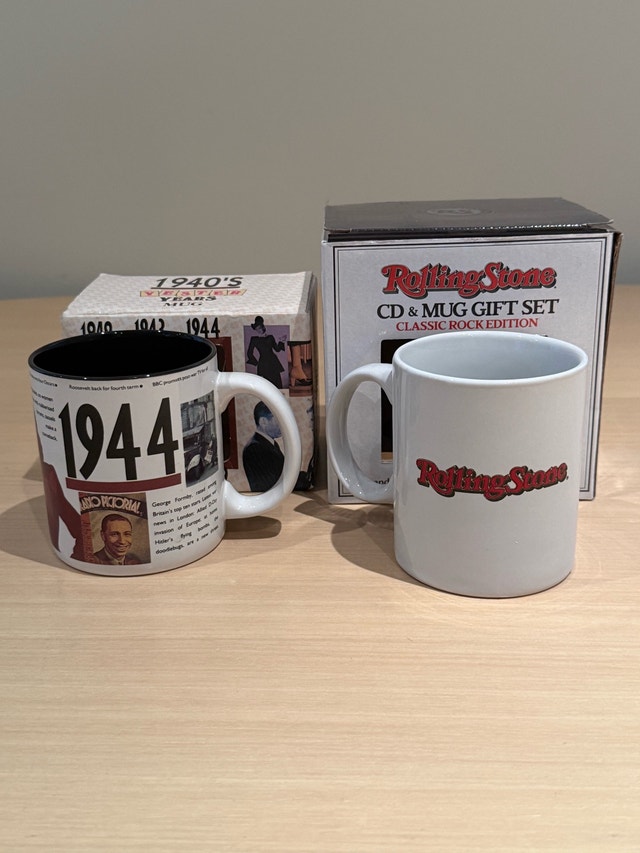Rolling Stone CD and Mug Gift Set and 1940s Yesteryears Mug - photo 5