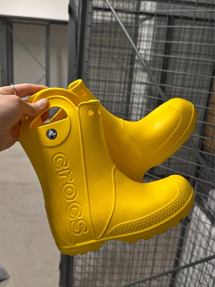 Kids rain boot (Size: c13)
