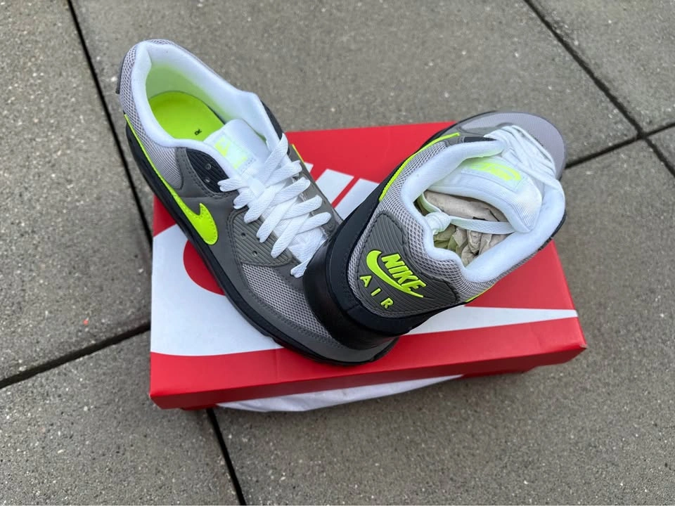 BNIB Nike Air Max 90 - photo 4