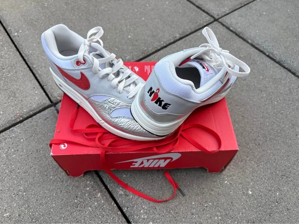 BNIB Nike Air Max 1 PRM White/Chile Red - photo 4