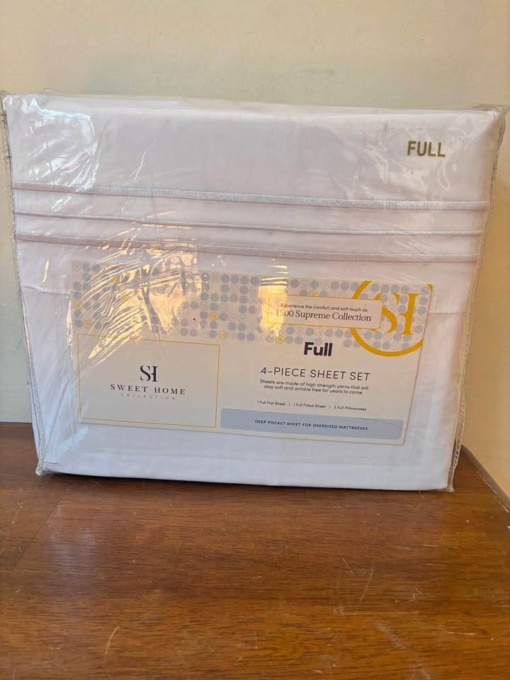 4 piece White Microfiber Full sheet set