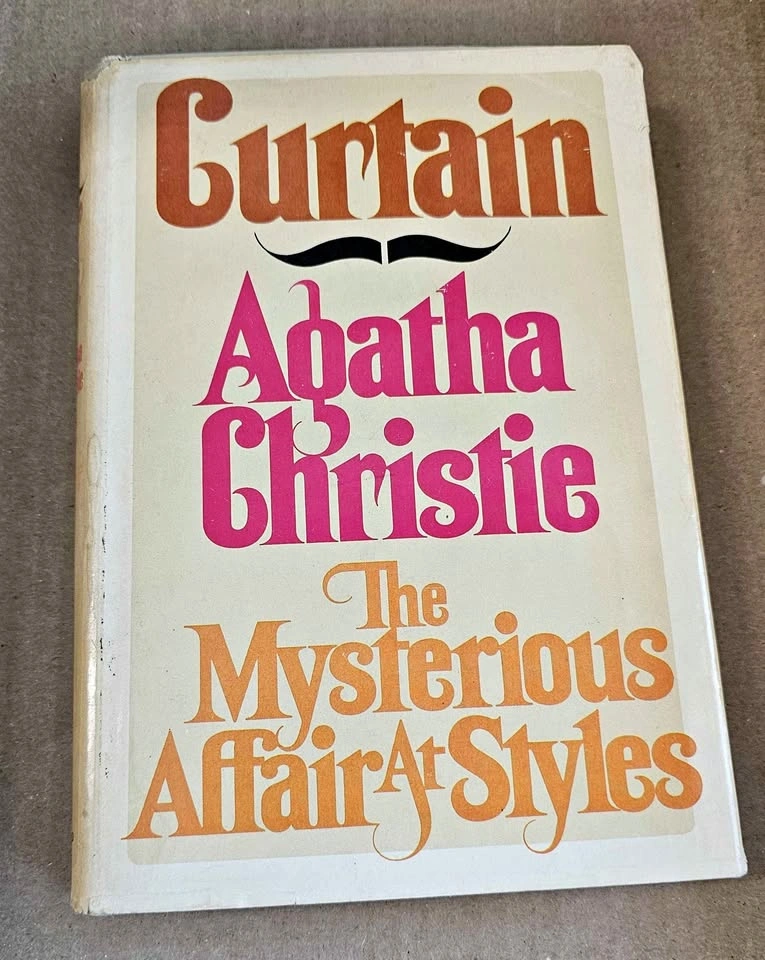 Vintage Agatha Christie Hardcover 2-in-1 (Poirot's First & Last