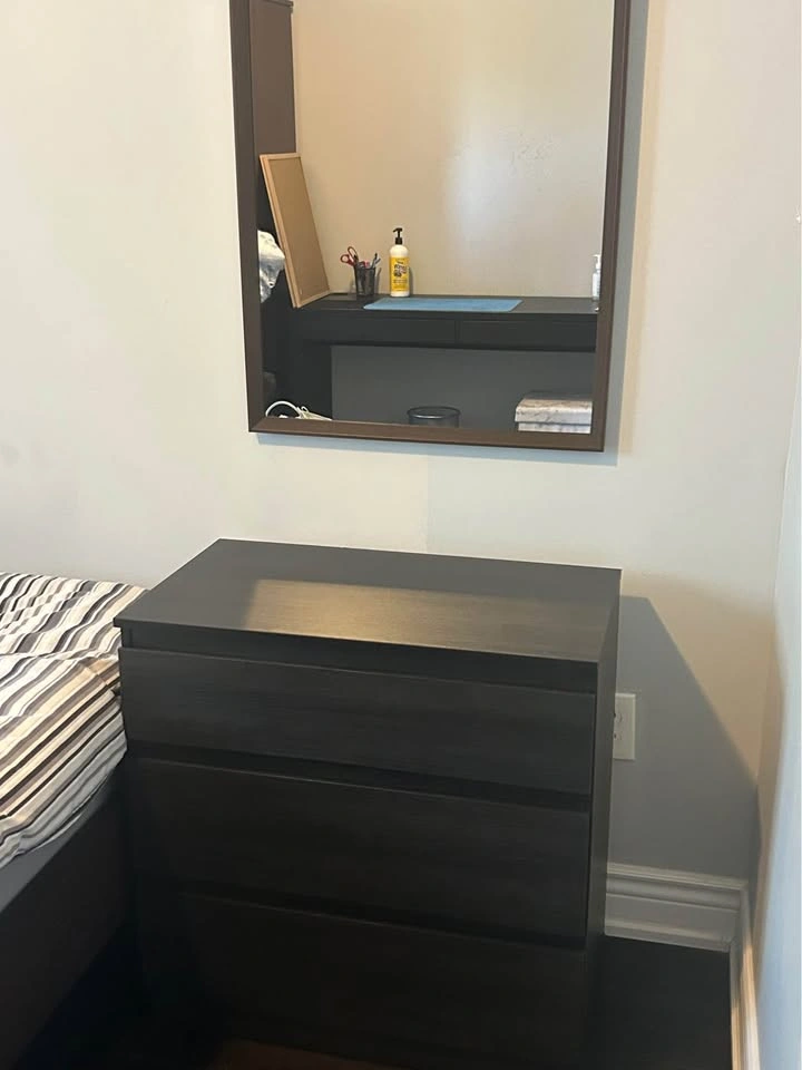 IKEA MALM 3-Drawer Chest with Mirror - photo 3