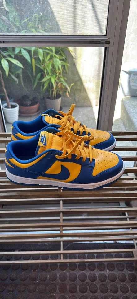Nike Dunk Low UCLA Blue and Gold - Men US 10.5 - photo 3