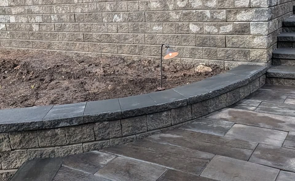 Retaining Walls, Stairs & Garden Borders - photo 5
