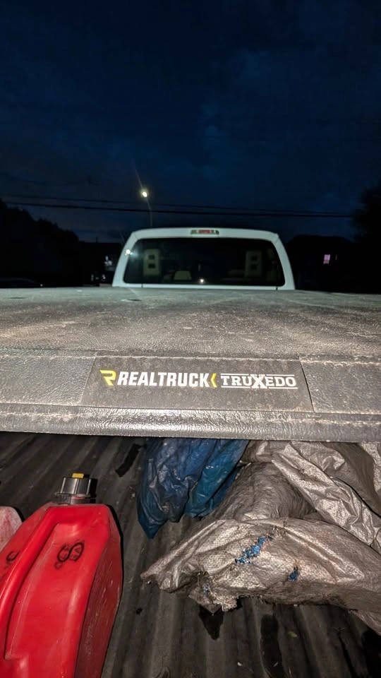TruXedo TruXport Tonneau Cover - Fits 08-16 Ford F250/F350 - photo 3