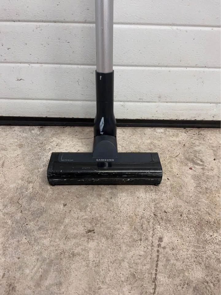 SAMSUNG Jet Cordless Stick Vacuum - photo 4