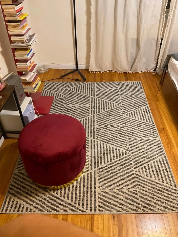Geometric Black and White Area Rug for indoor/outdoor - photo 2