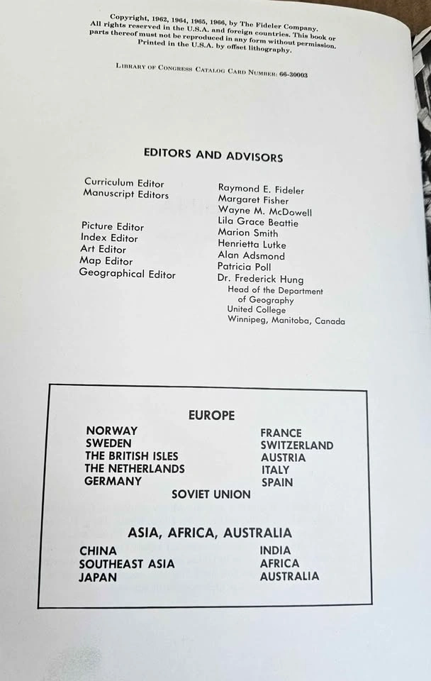 Vintage 1966 "CHINA" Educational Hardcover - Fideler Company - photo 2