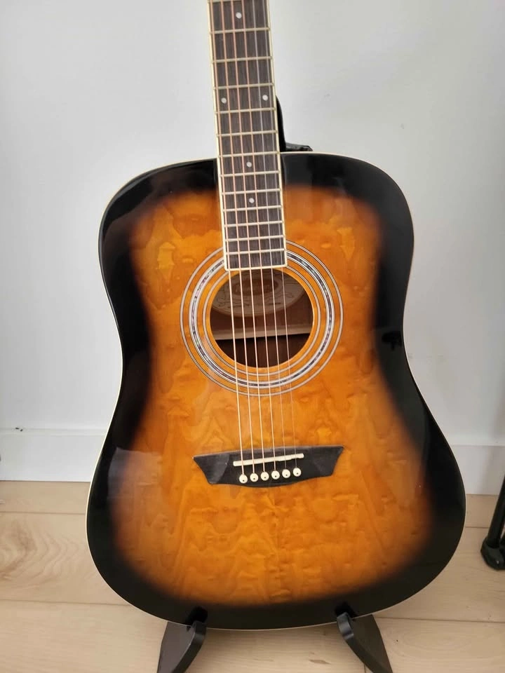 MOVING SALE: Barely Used Complete Washburn Acoustic Guitar Pack - photo 4