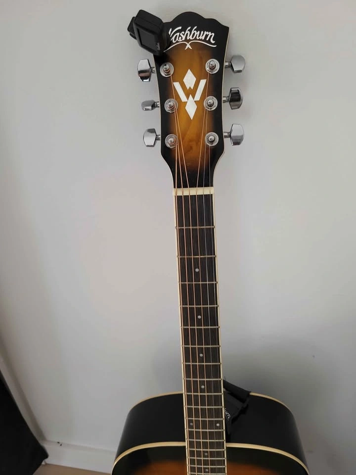 MOVING SALE: Barely Used Complete Washburn Acoustic Guitar Pack - photo 5