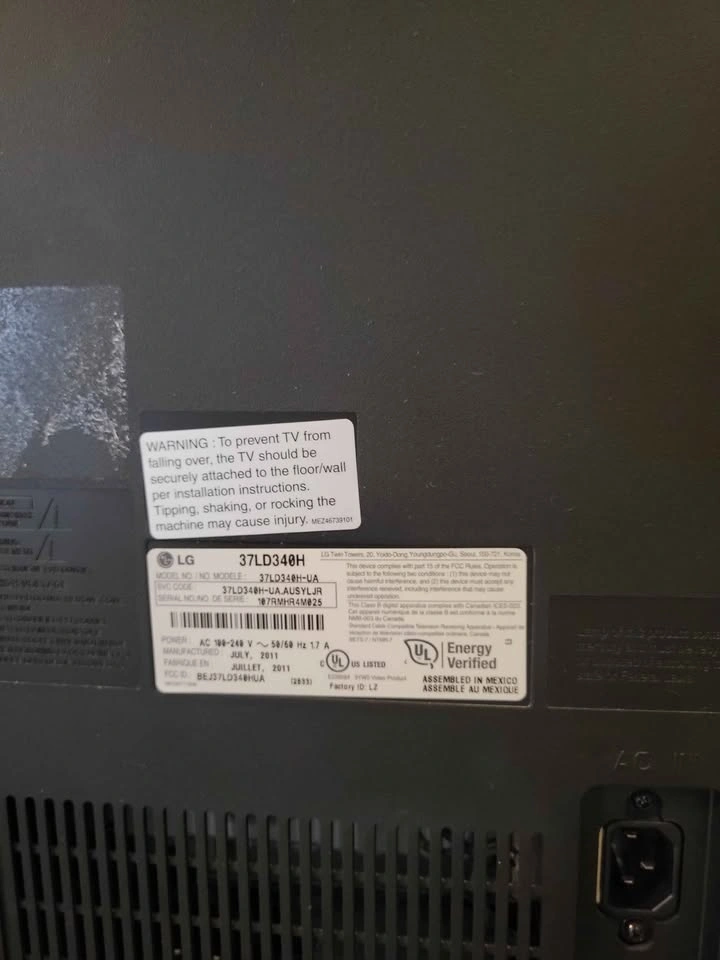 MOVING SALE: 37" LG LCD TV (Great for Gaming / Garage) – $20 OBO - photo 3
