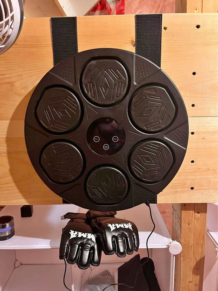 Music Boxing Machine