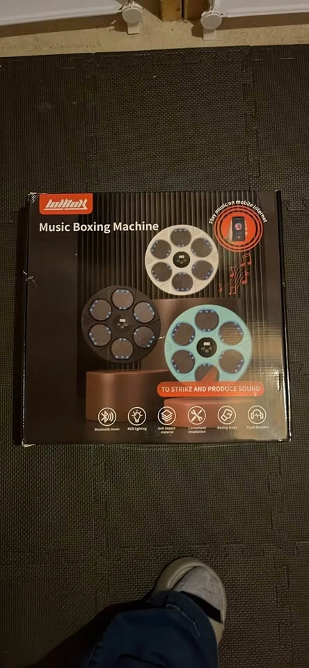 Music Boxing Machine - photo 2