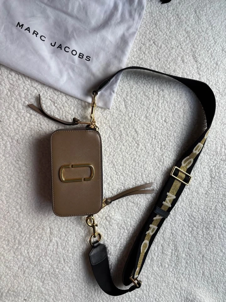 Marc Jacobs Taupe/Cream Snapshot Crossbody Camera Bag - photo 2