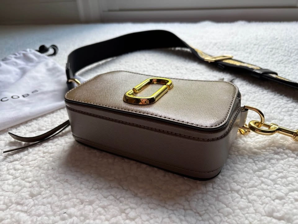 Marc Jacobs Taupe/Cream Snapshot Crossbody Camera Bag - photo 4