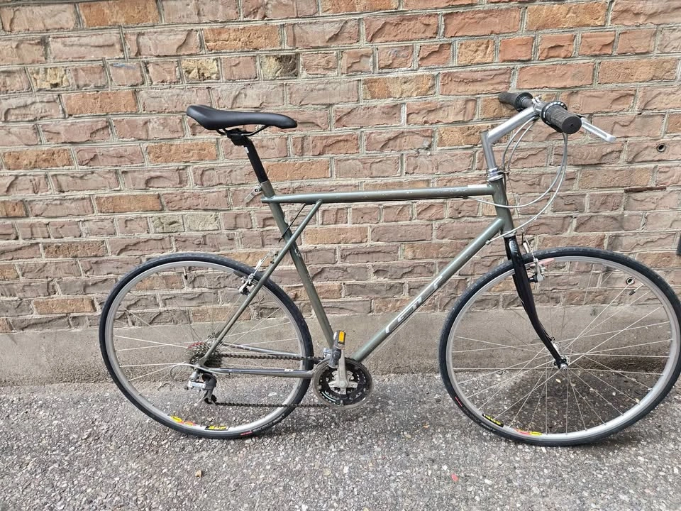 GT Vitesse Bicycle